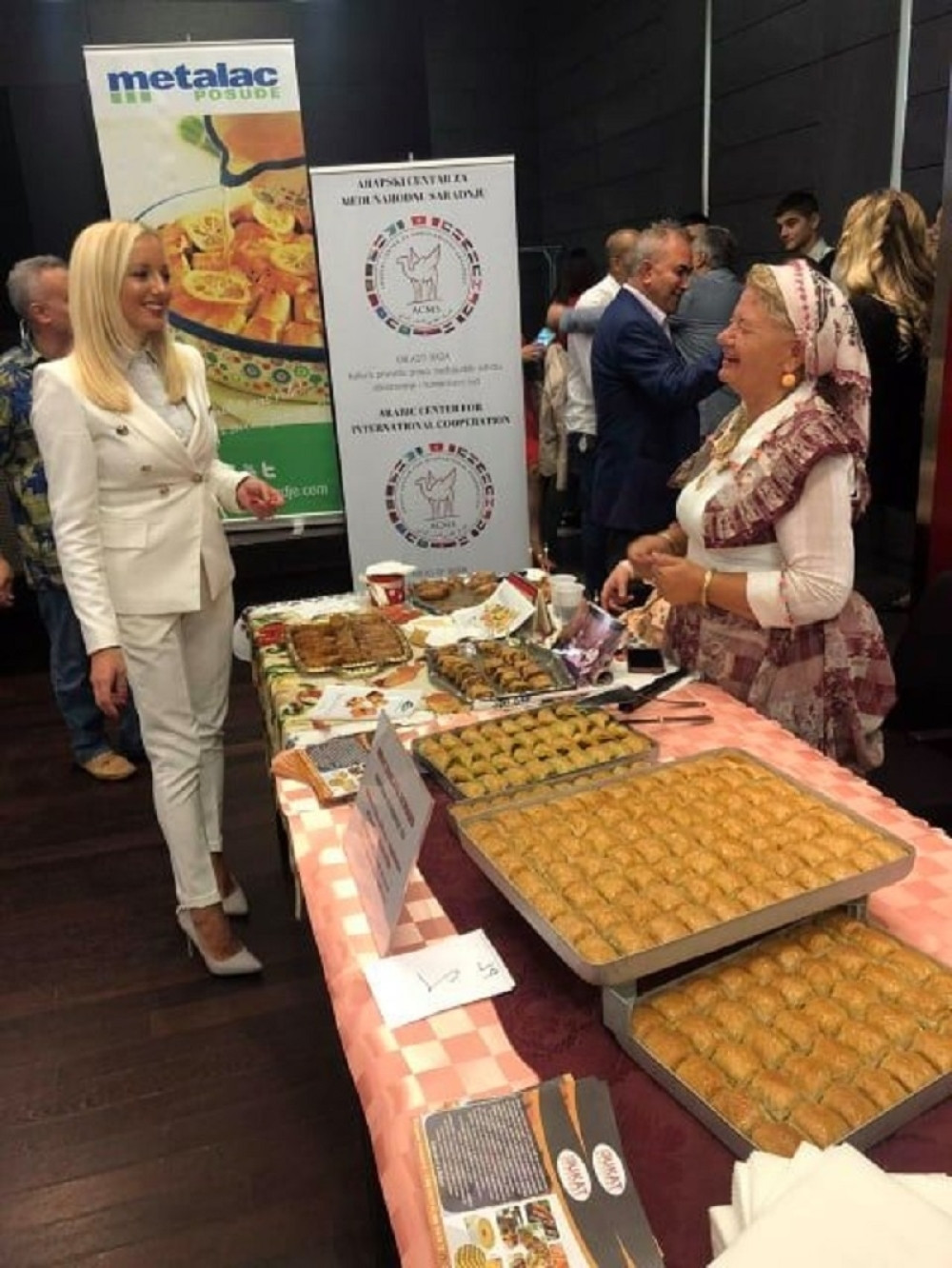 Održana prva međunarodna baklavijada! (FOTO)