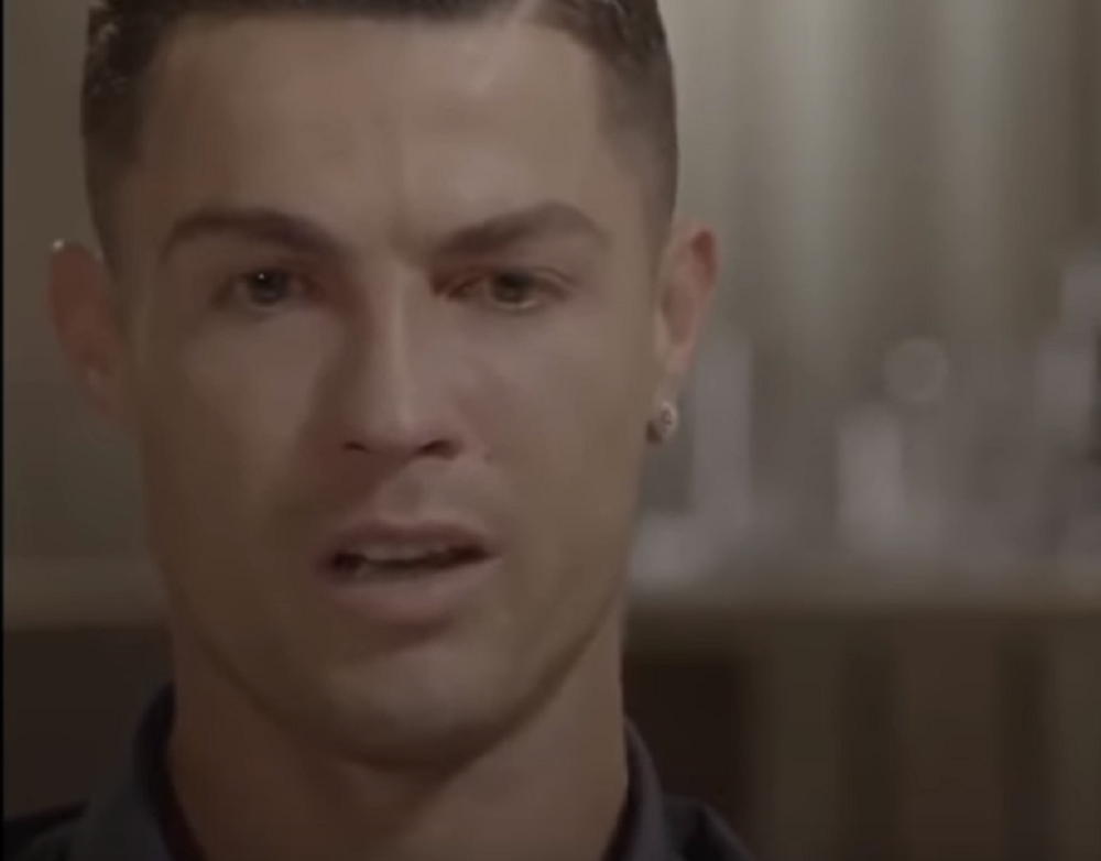 Beživotno telo pronađeno u hotelskoj sobi, izbodeno više puta!