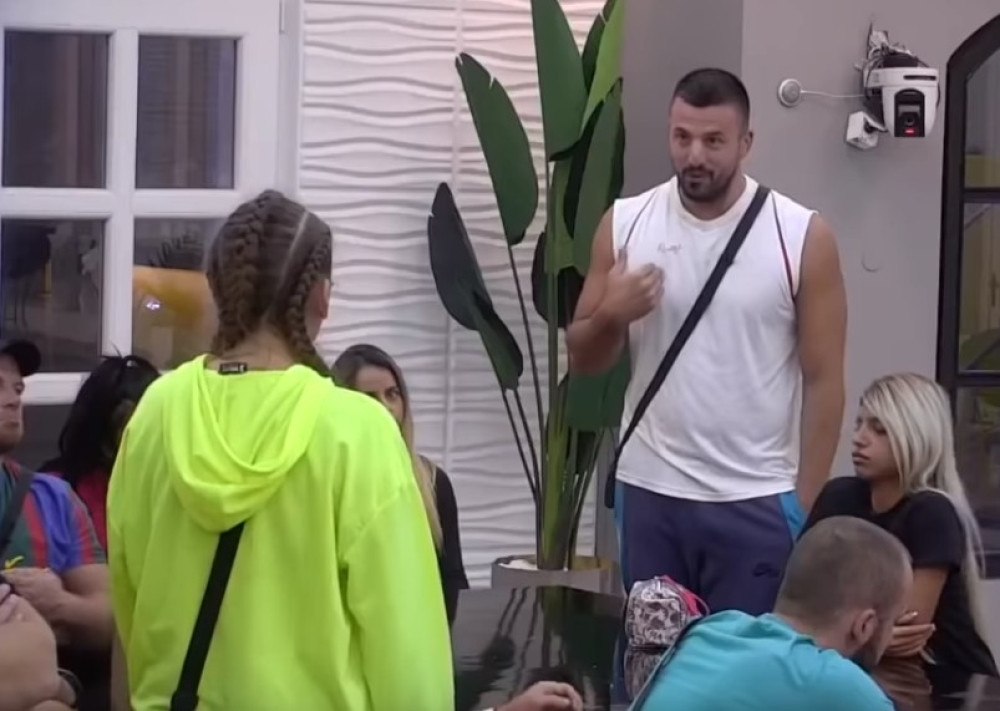 Vladimir Tomović napušta Zadrugu! Razlog je veoma ozbiljan!