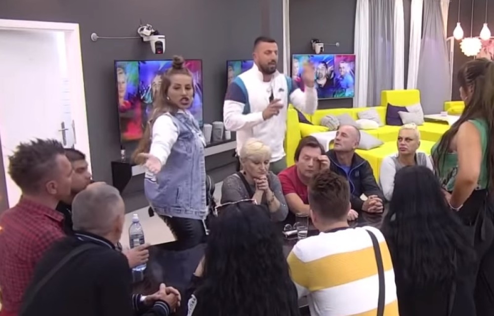 Tomović priznao šta oseća prema Dalili! Dejan spustio glavu! Drama u Zadruzi!