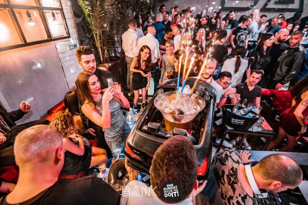 Nikolija  proslavila 30. rođendan! Zavirite na luksuznu proslavu (FOTO)