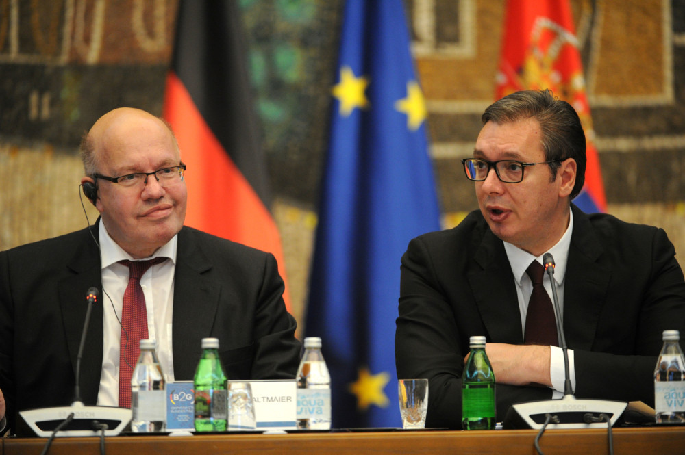 Svi su se zgledali, a onda je predsednik odgovorio šta nam se sprema!