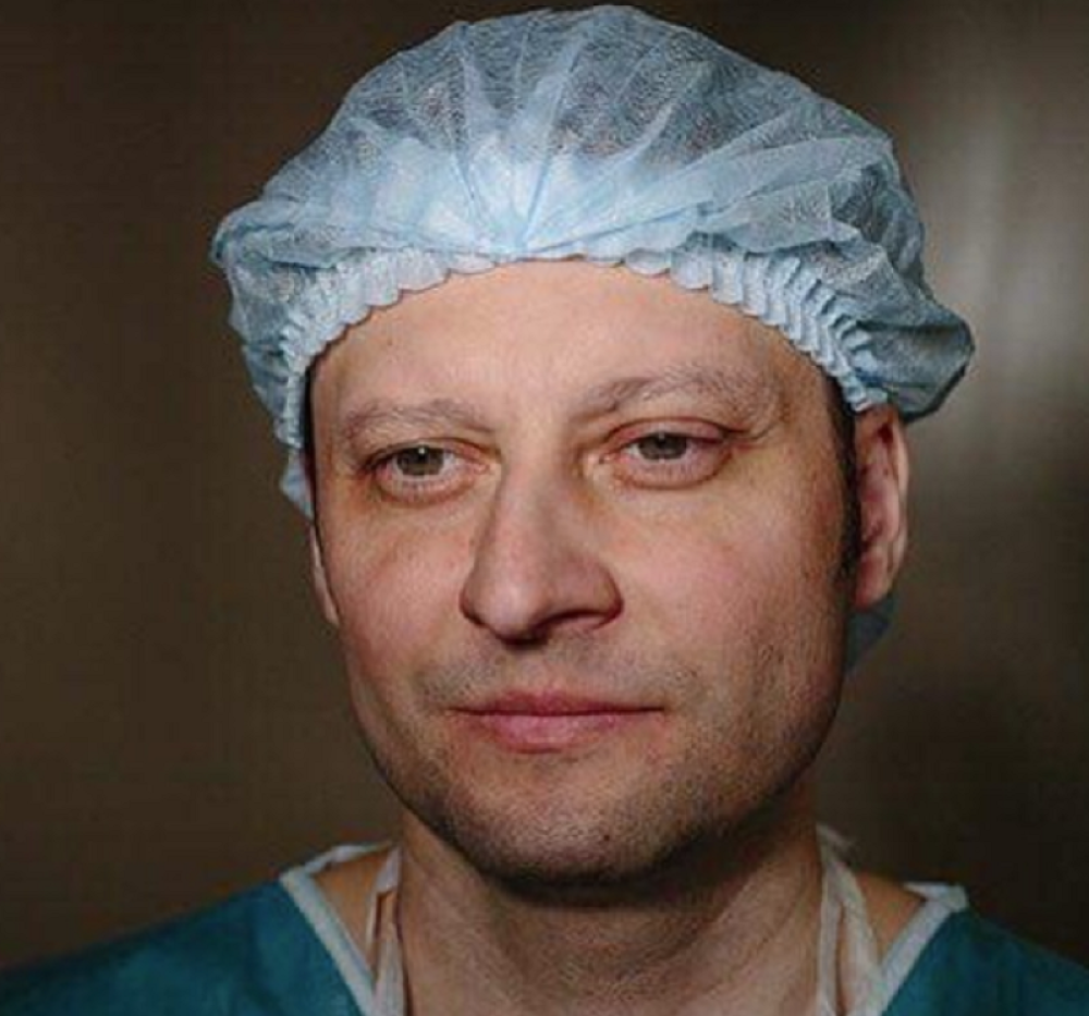 Onkolog koji je uklonio oko 2500 tumora, pa je i sam oboleo od raka želuca: Evo kako se ja borim sa ovom bolešću!