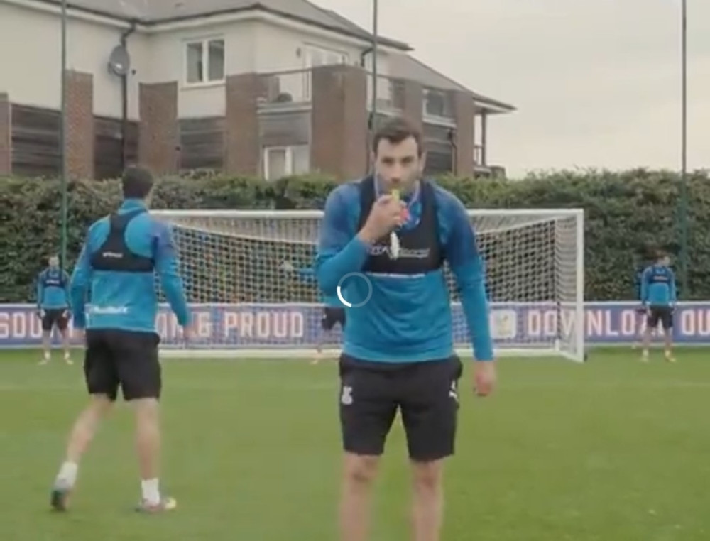 Da li Luka može da odbrani svoj penal? Kapiten Kristal Palasa prkosi zakonima fizike! (VIDEO)