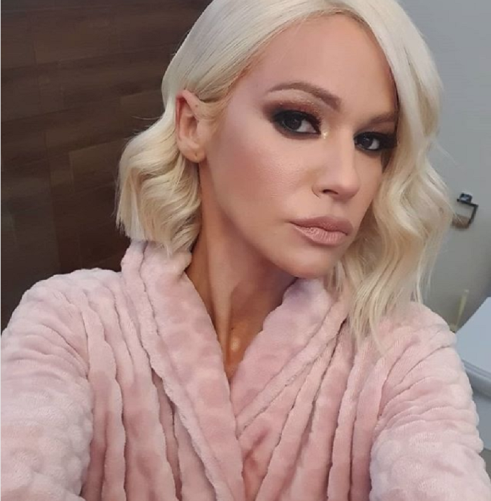 Nataša Bekvalac objavila se*si fotku iz svoja četiri zida, fanovi poludeli (FOTO)