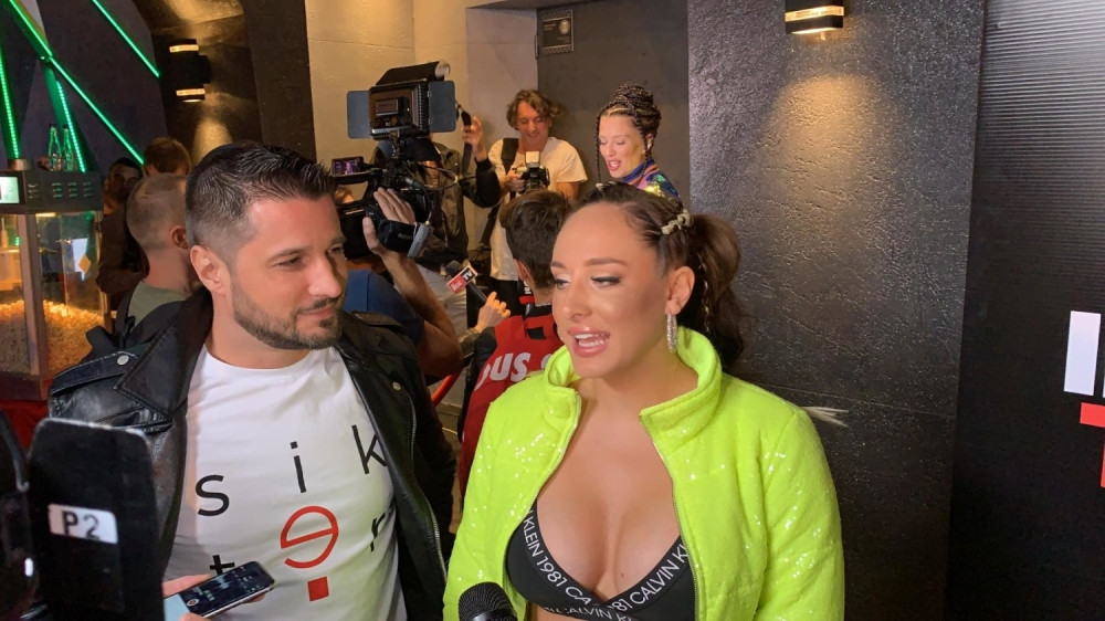 Luna i Kija zajedno na crvenom tepihu! Kockareva pokušala da se osveti suparnici, Đoganijeva je skroz iskulirala