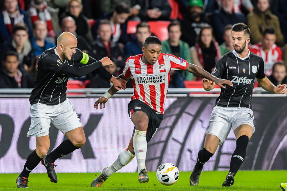 PSV dobio novog trenera i upozorio Ajaks!