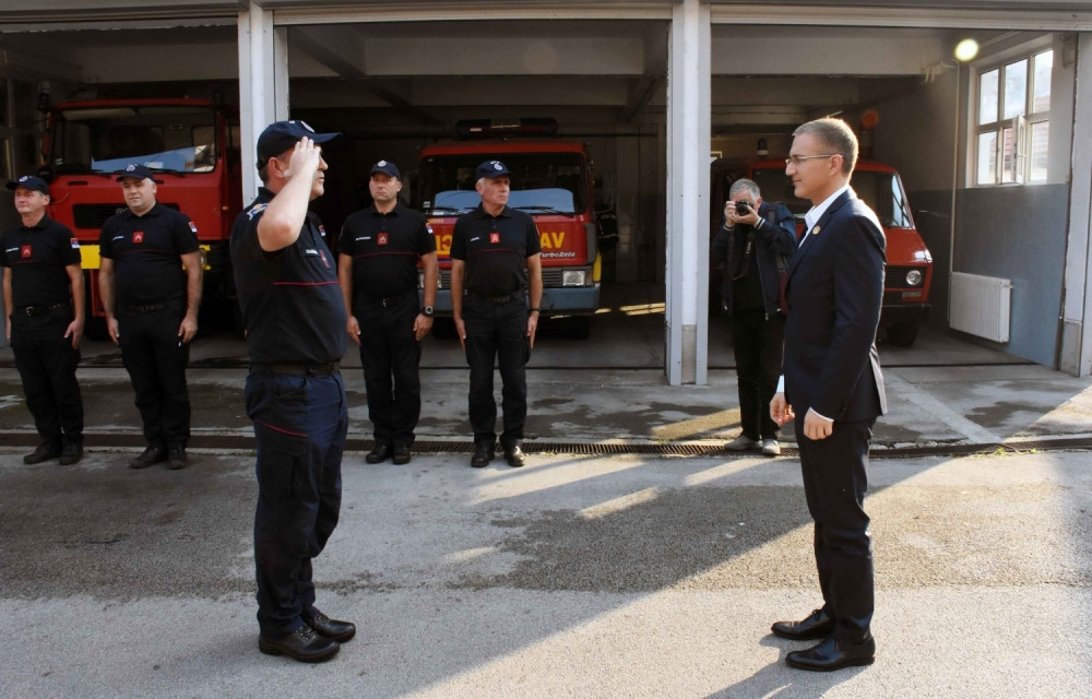 Na primopredaji najavljena gradnja nove vatrogasne i policijske stanice!