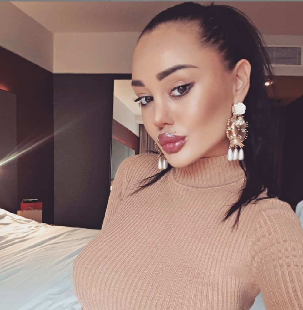 Ana Korać ulazi u Zadrugu za Novu godinu: Tražila zaštitu, plaši se Janjuša!