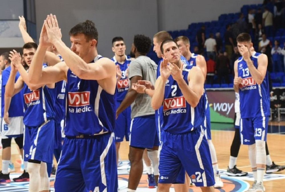 Američki košarkaš napustio Podgoricu!