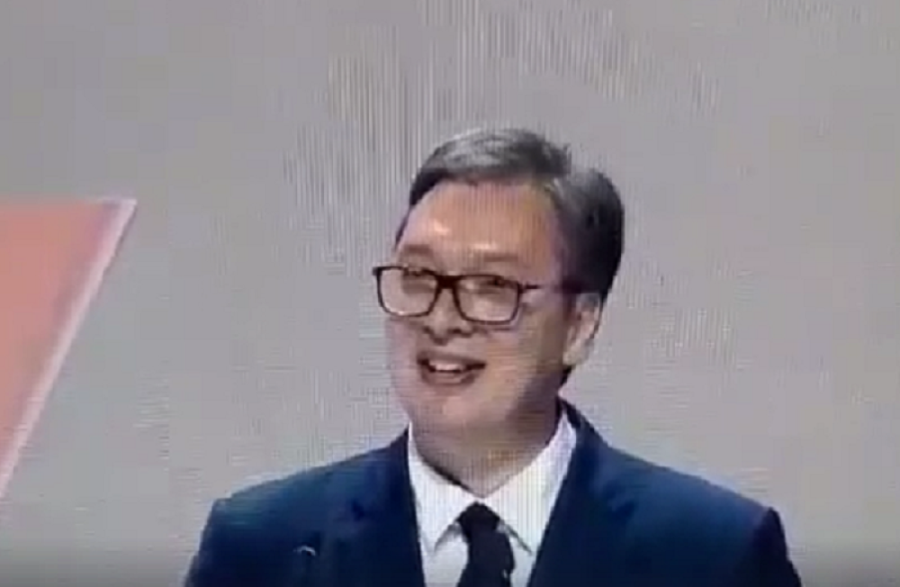 Kad je ovo izgovorio dobio ogroman aplauz, a onda se i sam sebi nasmejao (VIDEO)