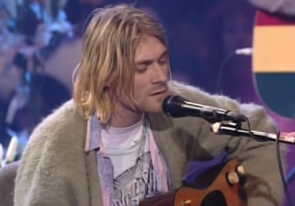 Odevni predmet tragično nastradalog muzičara prodat za 334.000 dolara! 30 godina nije opran i isto toliko dugo čuva jednu tajnu!