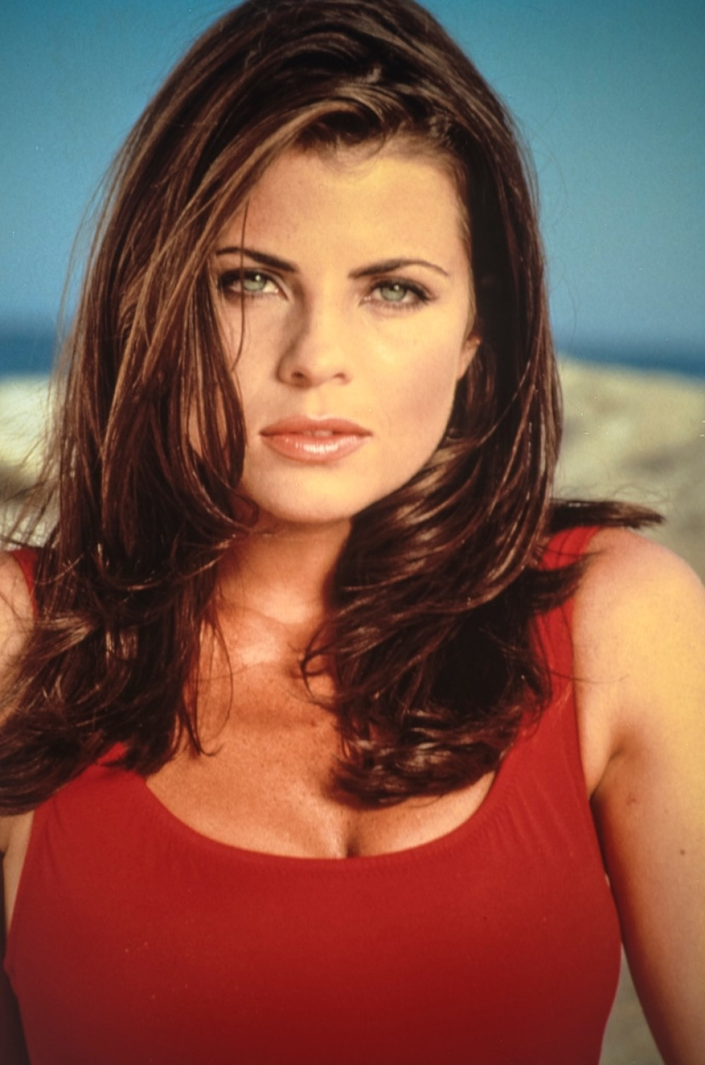 Fatalna glumica iz "Čuvara plaže" danas izgleda zastrašujuće! Oči iskolačene, liči na vanzemaljca i ima 49 kilograma! (FOTO)