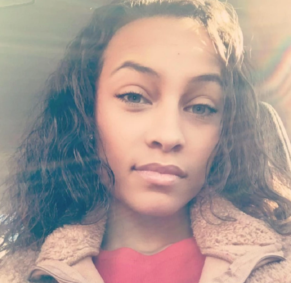 Sećate se poruka koje je pisala mrtvom ocu, a on odgovorio posle četiri godine? Sve nas je prevarila, a ovo je ružna istina!