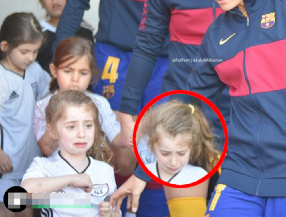 Devojčicu vodili na utakmicu Barselone, ona odjednom gorko zajecala... razlog pokazala na sebi (FOTO)