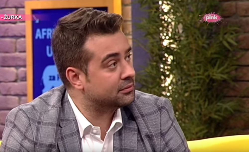 Stefan Buzurović se našalio na račun saobraćajke, a onda mu je Adam Đogani oštro odgovorio!