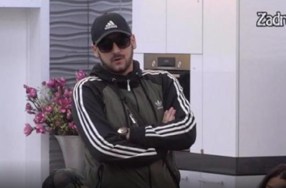 Evo gde se nalazi Zola nakon što je napustio Belu kuću!