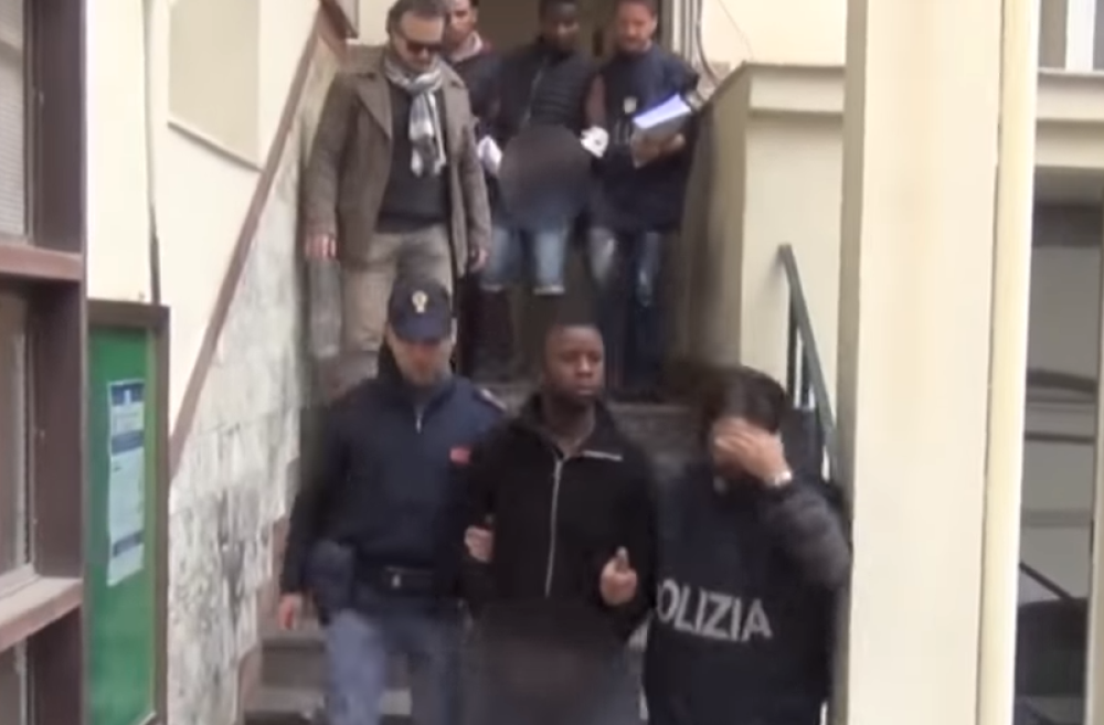 Poznati i kao "Crna sekira" uterali su strah pod kožu i "Koza nostri". Nema brutalnije bande od njih (VIDEO)