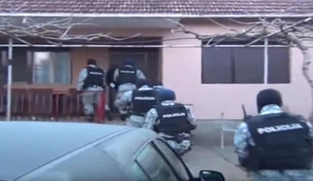 Vukotića priveli u stanicu, a onda je ušao policajac sa pištoljem! Zakleo se na krvnu osvetu!