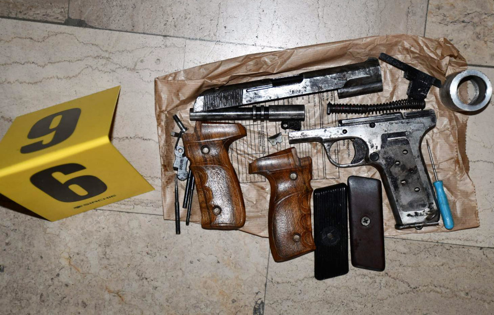 Velika akcija protiv osumnjičenih za snadbevanje oružjem