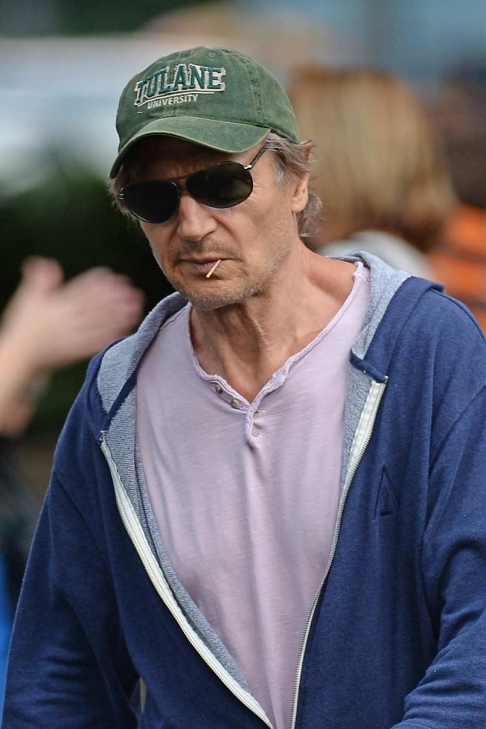 Smrt supruge mu je uništila život! Bio je primoran da je isključi sa aparata, a danas je potpuno zapušten i krenuo stanputicom!