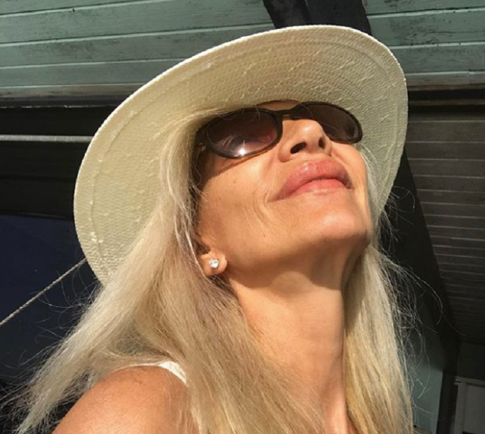 Harala je estradom, udala se za milionera, a onda je opelješila državljanina Švajcarske za brdo love! (FOTO/VIDEO)