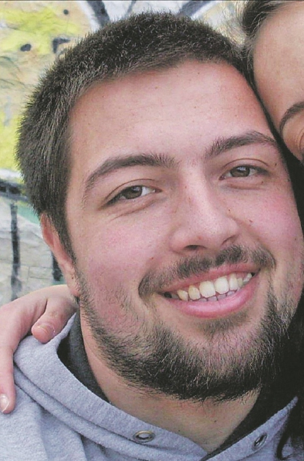 Neutešni otac kuka na sav glas! Prepoznao mrtvog sina po jednoj stvari