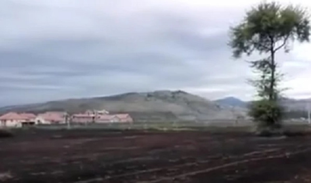 Olujni vetar pravi haos, izdato hitno upozorenje! Sutra će biti najgore! (FOTO)