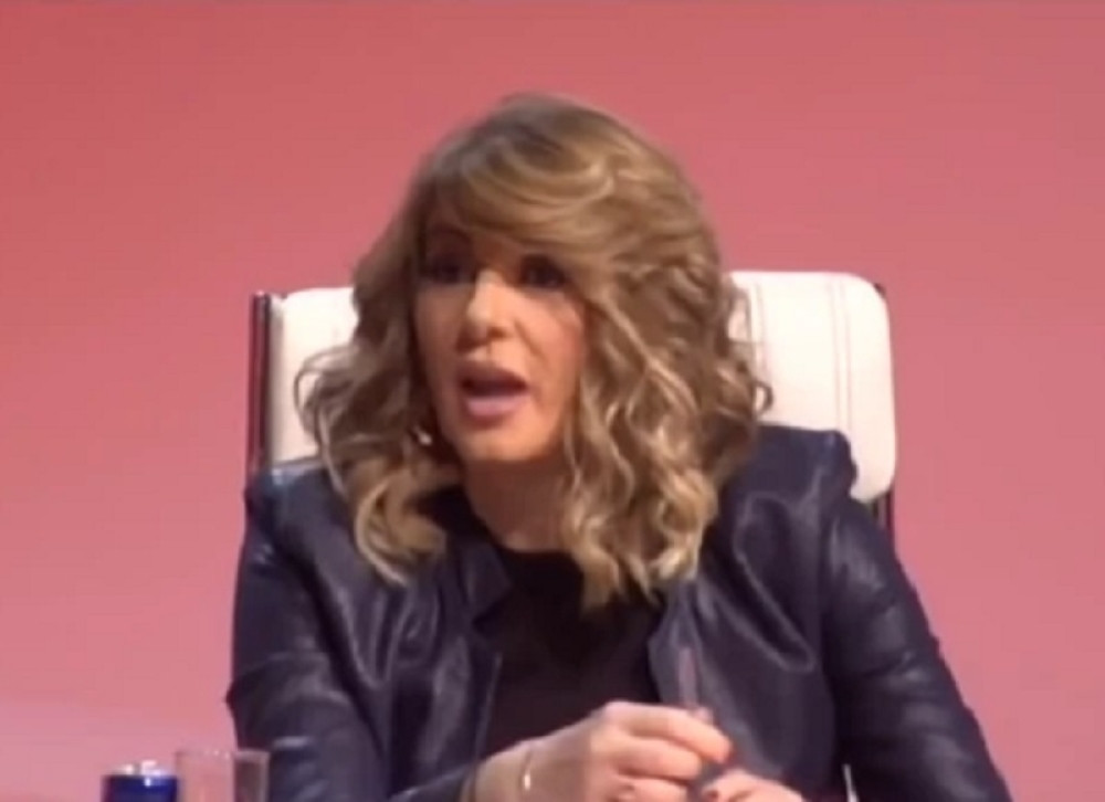 Viki Miljković ostala bez krova nad glavom! Sa porodicom spava u hotelu!