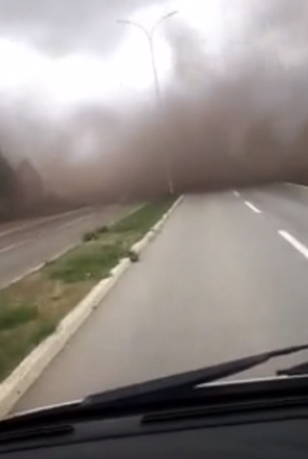 Srbija je u strahu! Tornado će postati česta pojava a ovaj deo države će biti u ozbiljnom problemu!