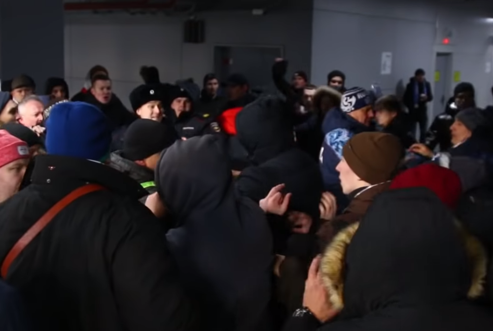 Tuča navijača i smrt obeležile duel Rubina i bratskog kluba Beograđana (VIDEO)