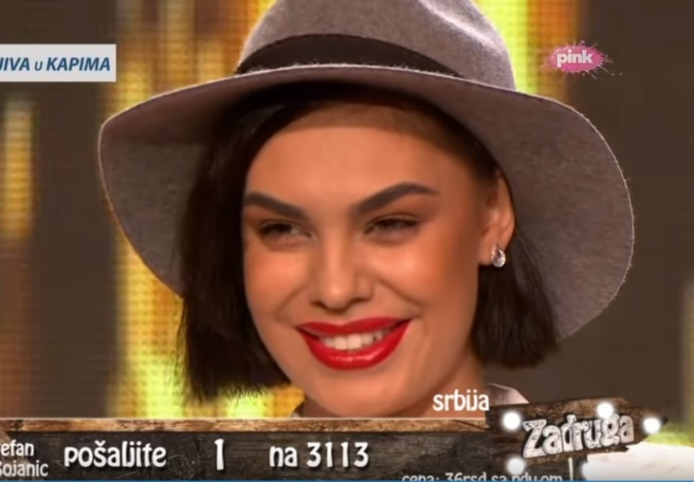 Uništila se od plastičnih operacija: Pogledajte na šta liči Mina Vrbaški! (FOTO/VIDEO)