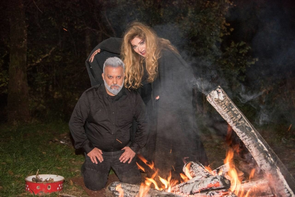 U spotu je muzičar ostario zbog NJE! (FOTO)