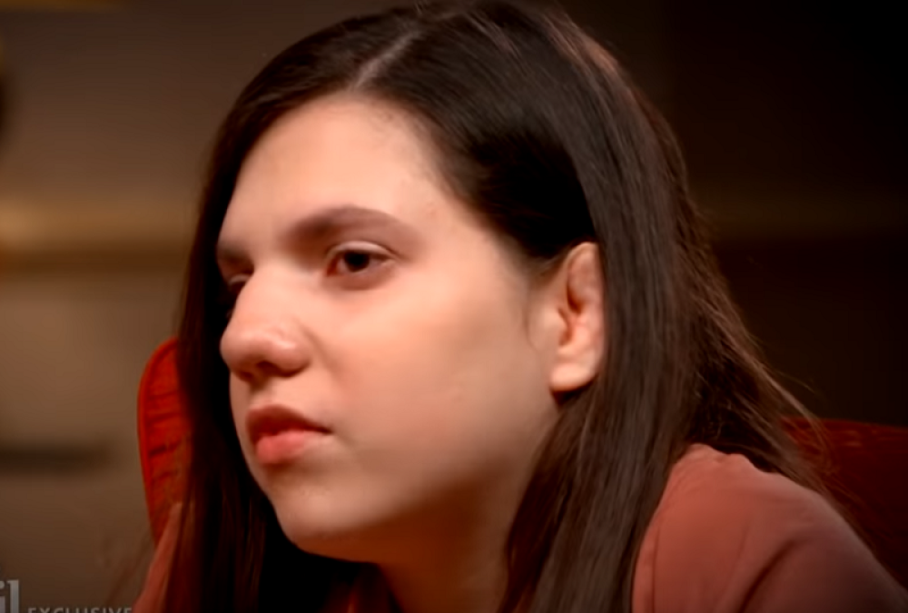 Usvojili su Nataliju, pa je se odrekli, pretvarala se da je dete, a onda su otkrili užasnu istinu! (VIDEO)