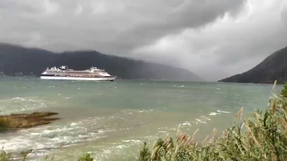 Grčka upalila crveni alarm: Nepogoda preti da napravi veliku štetu!