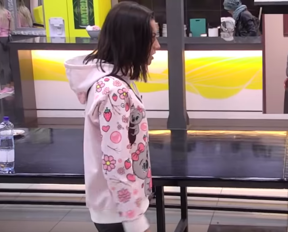 Tara Simov izazivala muškarce golim slikama, a onda ih pljačkala! Od toga je napravila ozbiljan biznis