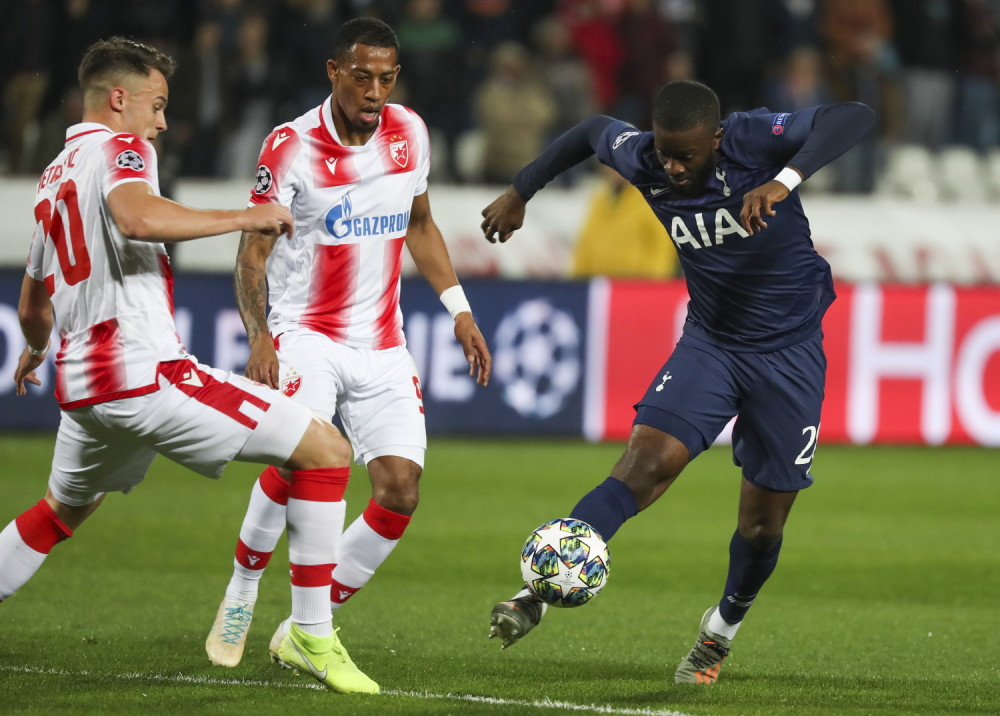 Englezi žestoko udarili po Zvezdinom fudbaleru: "On u Ligi šampiona? Čudnog li sveta!"