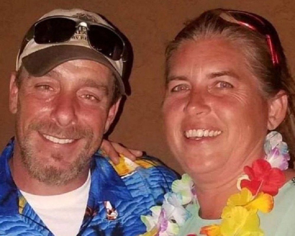 Dali otkaz i krenuli u avanturu života, a onda su pronašli njihove zakopane leševe!