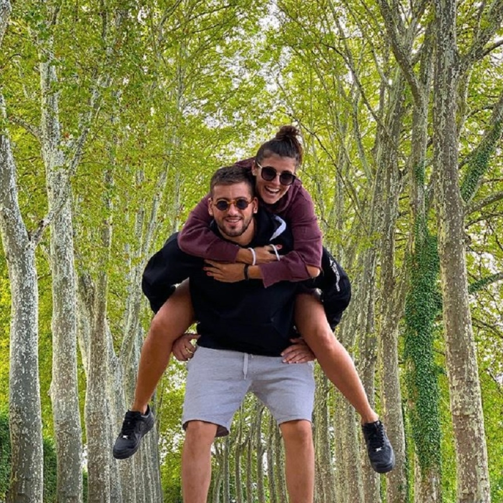 Ana Dabović zaljubljena kao nikada do sada uživa u zagrljaju svog novog dečka! (FOTO)