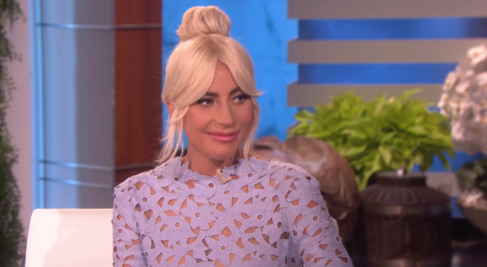 Lejdi Gaga ugradila silikone!? Pevačica fotkom oduševila fanove! (FOTO)