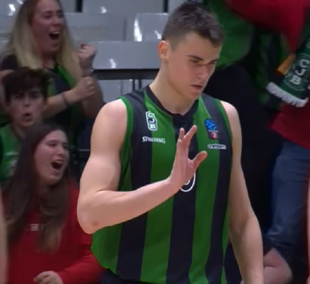 Čaroban potez Dimitrijevića o kom bruji cela košarkaška Evropa! (VIDEO)