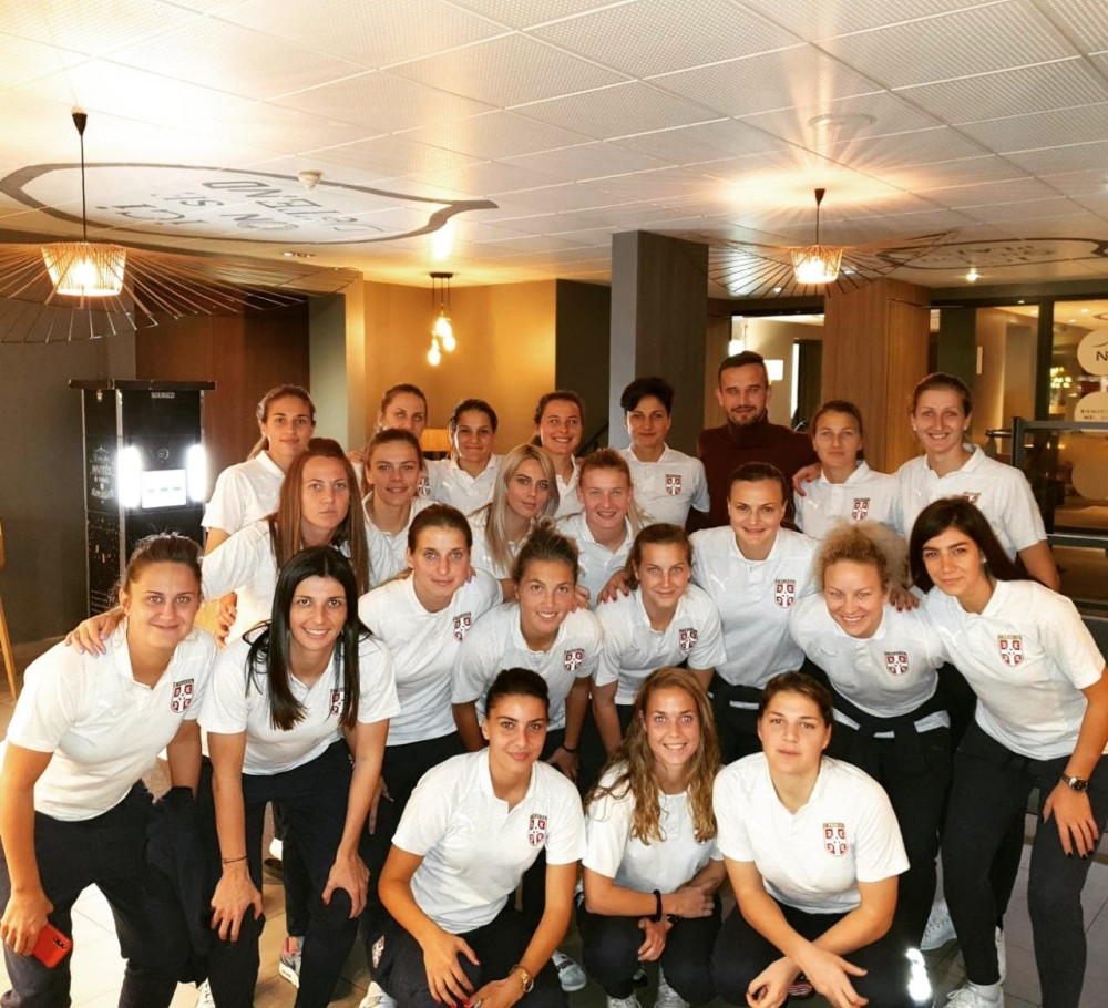 Srpske fudbalerke udaraju na Francusku!