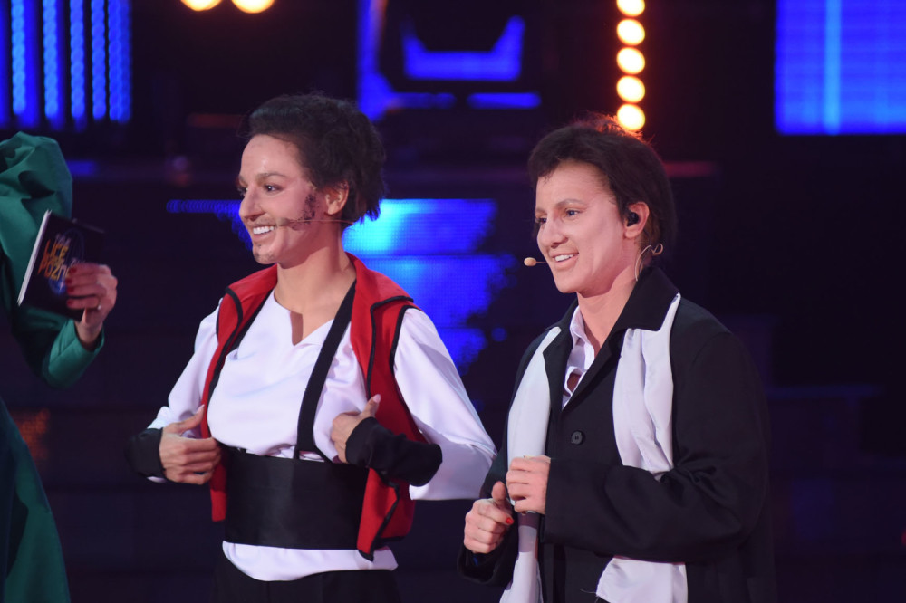 Editi Aradinović umalo spale pantalone nasred scene! Ono što je Ana Kokić uradila za nju je vredno aplauza!