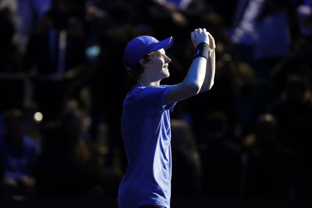 Posle Srbina eliminisao i glavnog favorita - Italijan nova teniska zvezda!