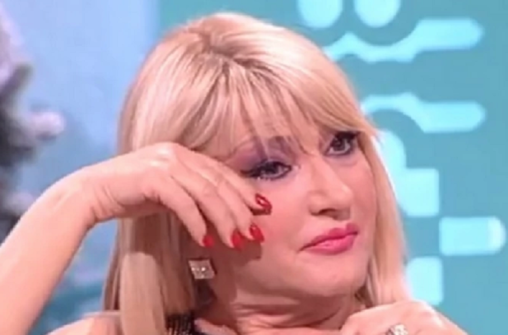 Folkerka kroz jecaje otkrila mračne detalje njene prošlosti: Mazali smo paštetu i margarin na hleb!