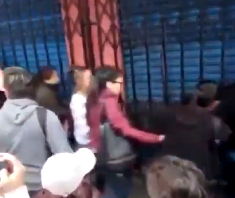 Predsednik se obratio: Postoji mogućnost od državnog udara!