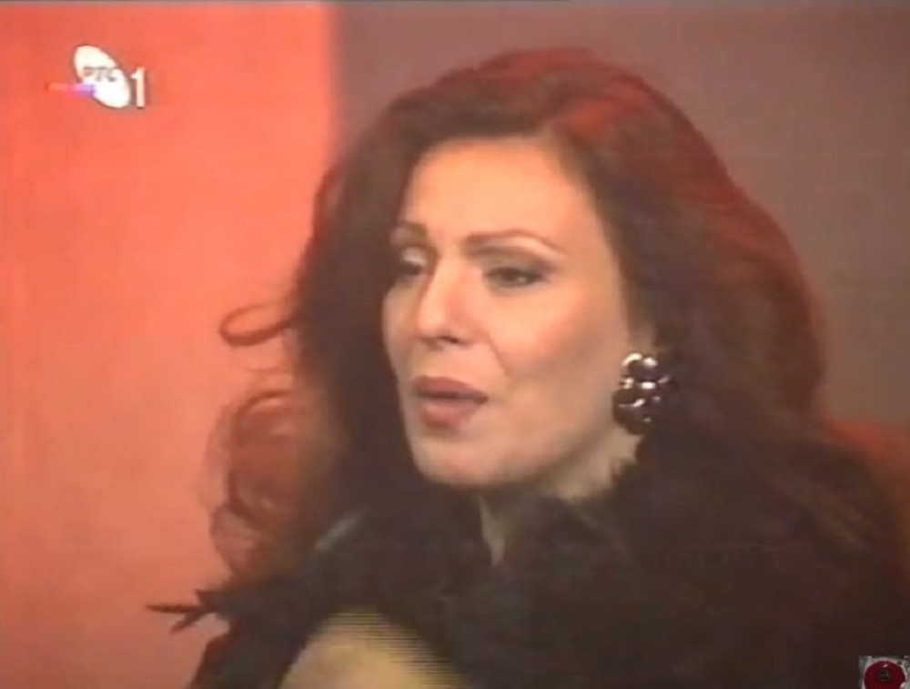 Srpska pevačica zavidnih vokalnih sposobnosti, povukla se sa javne scene, a sada izgleda ovako! Promenila lični opis!