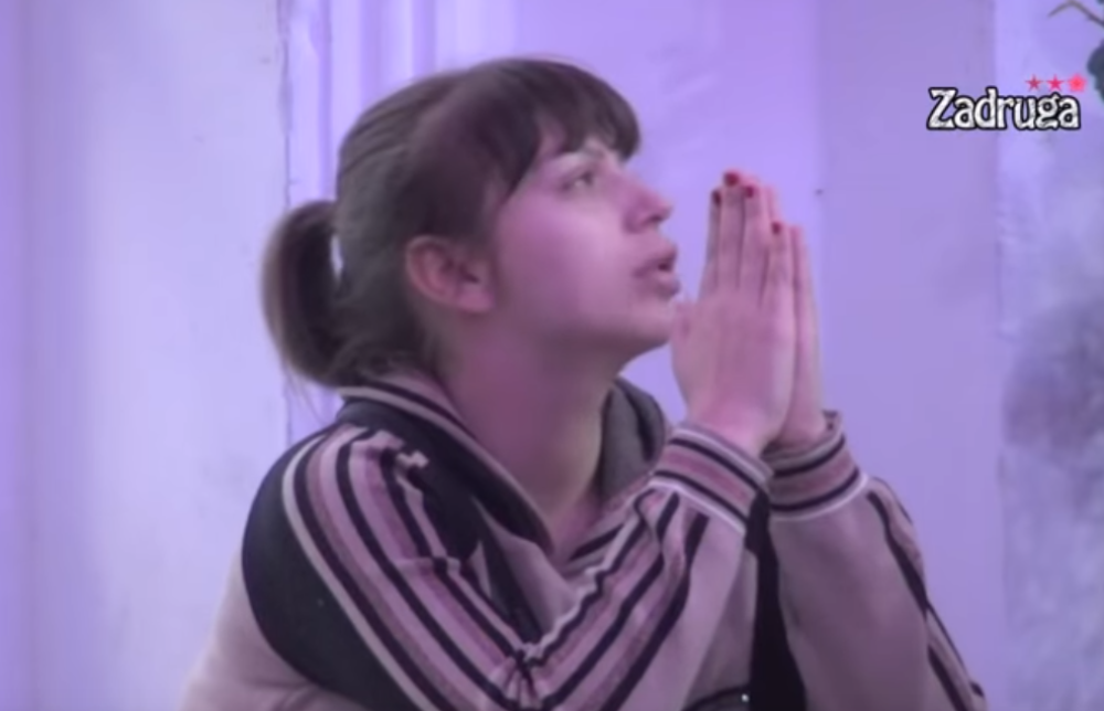 Miljana imala se*s sa njim u tuš kabini?! Sve je trajalo 15 minuta, gledaoci ih provalili!