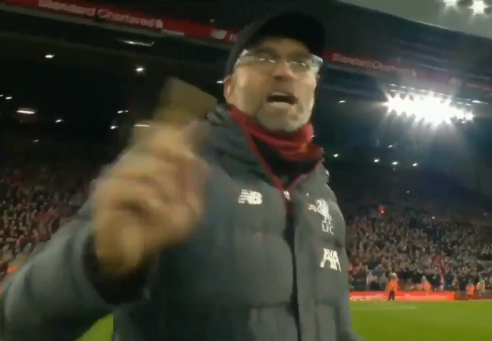 Temperamentni Klop odbrusio! Odbio da pošalje pozdrav! (VIDEO)