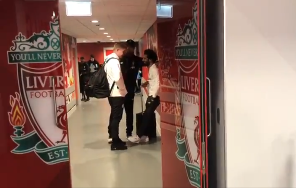 Kevin de Brujne prelazi u Liverpul?! Snimljen u razgovoru sa Klopom i Salahom! (VIDEO)